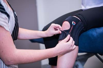 Patellofemoral syndrome can be diagnosed by a physiotherapist and is best managed through a combination of hands on treatment and exercise rehabilitation